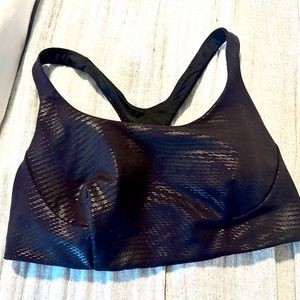 Lululemon Wunder train bra Foil